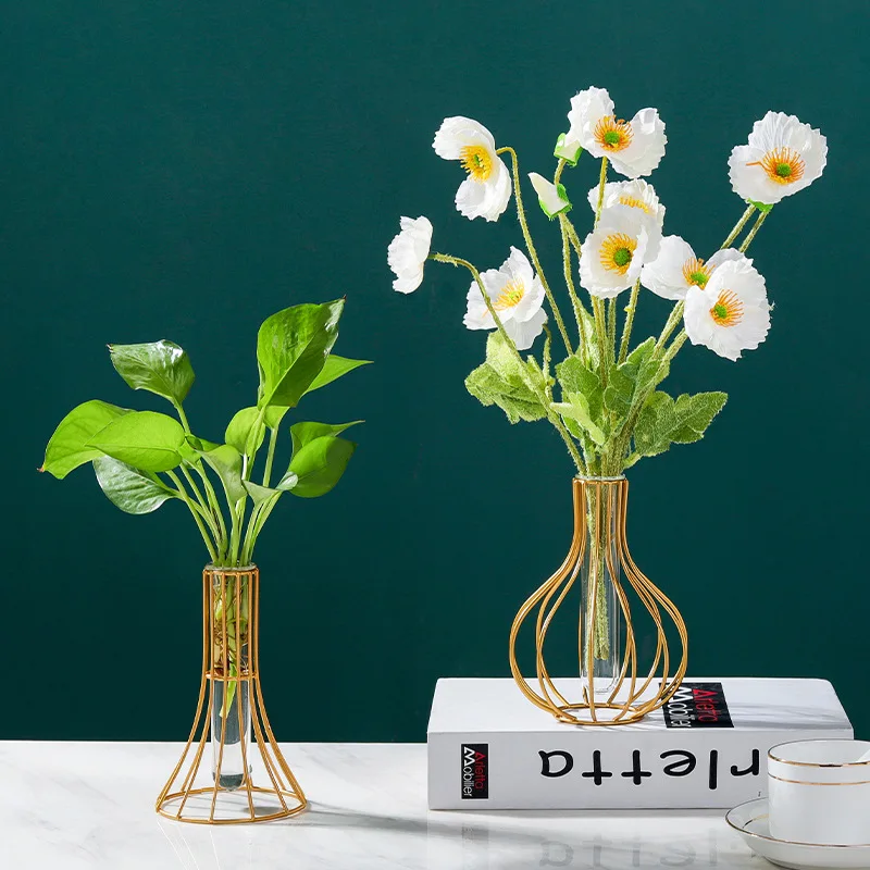 Hot Sales High Quality Nordic Simplicity Iron Art Frame Metal Flower Vase For Restaurant Living Room Decoration
