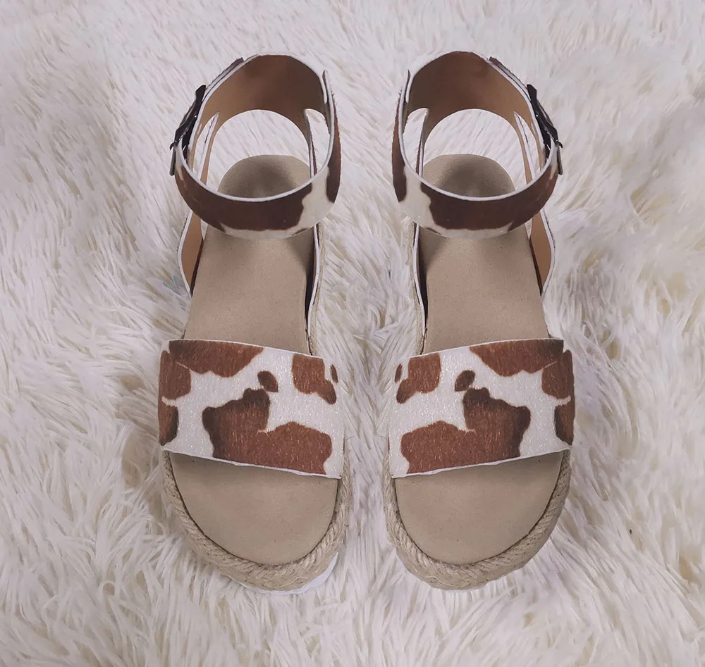 Wholesale thick bottom buckle cheetah & cowhide kids platform wedge sandals