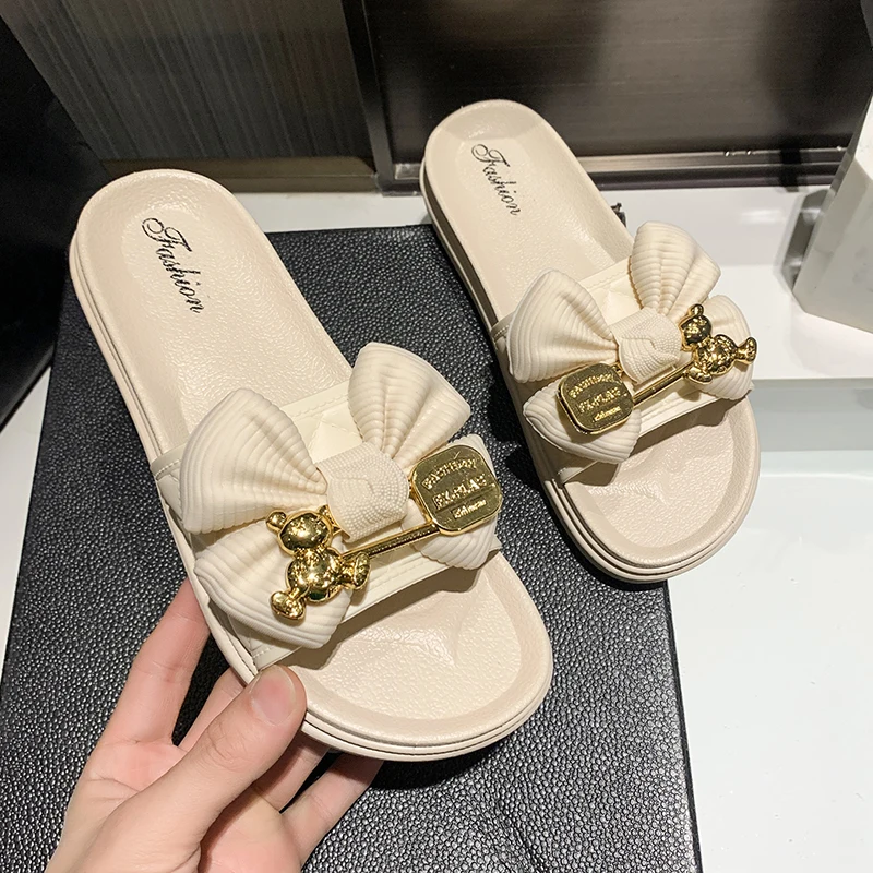 High quality PVC Women Sandals outdoor fashion Slides Slippers For Ladies Women Flat Sandals with best service and low price