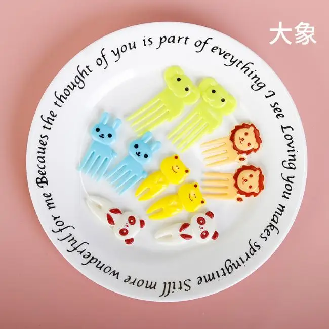 Mini Plastic Bento With DecorativeTags Cartoon Animals Children Fruit Forks Elephants Lions Rabbits Fruit Tags