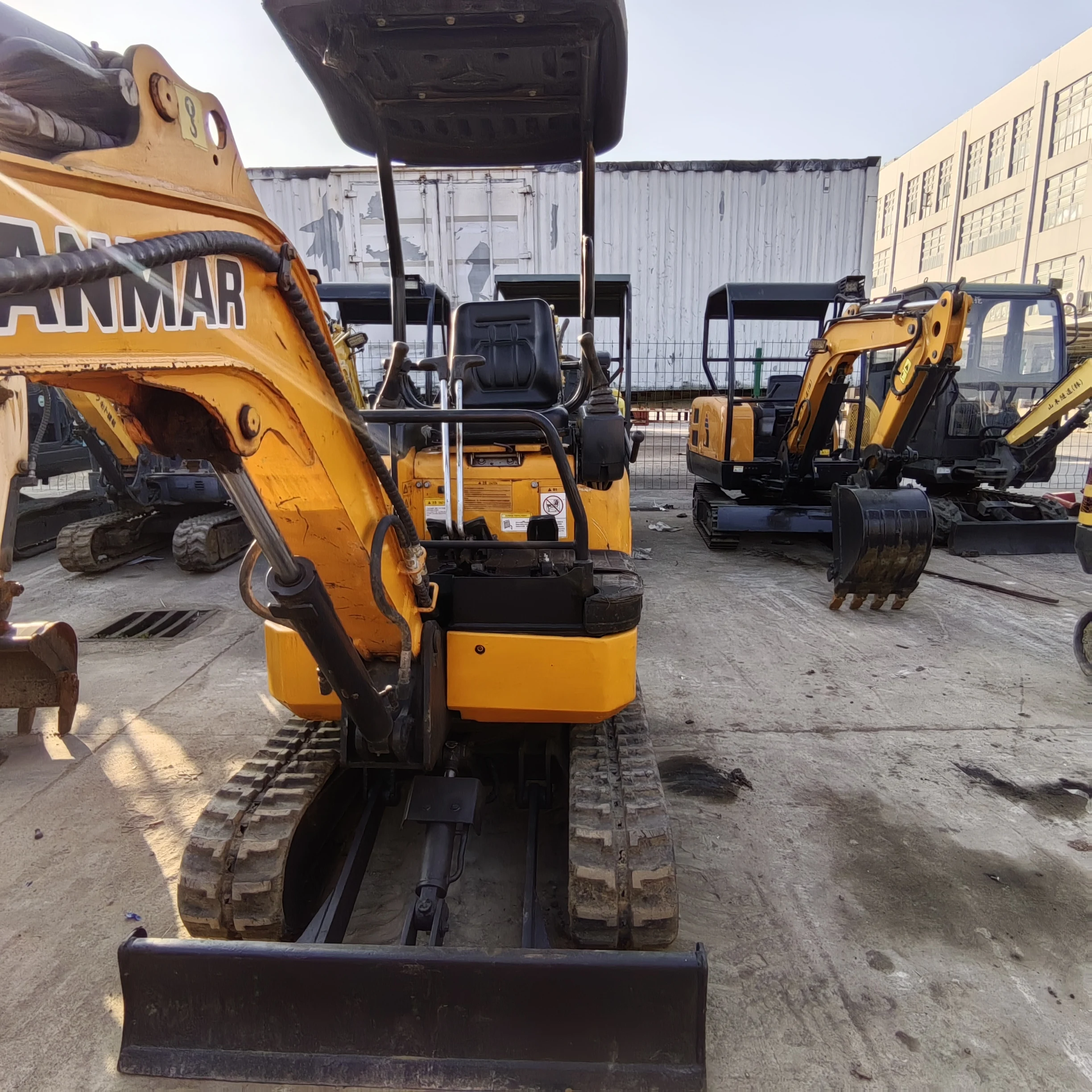 Лидер продаж подержанный гусеничный мини-экскаватор YANMAR ViO20 хорошее состояние оригинальные основные компоненты двигатель 2 тонны Рабочий вес