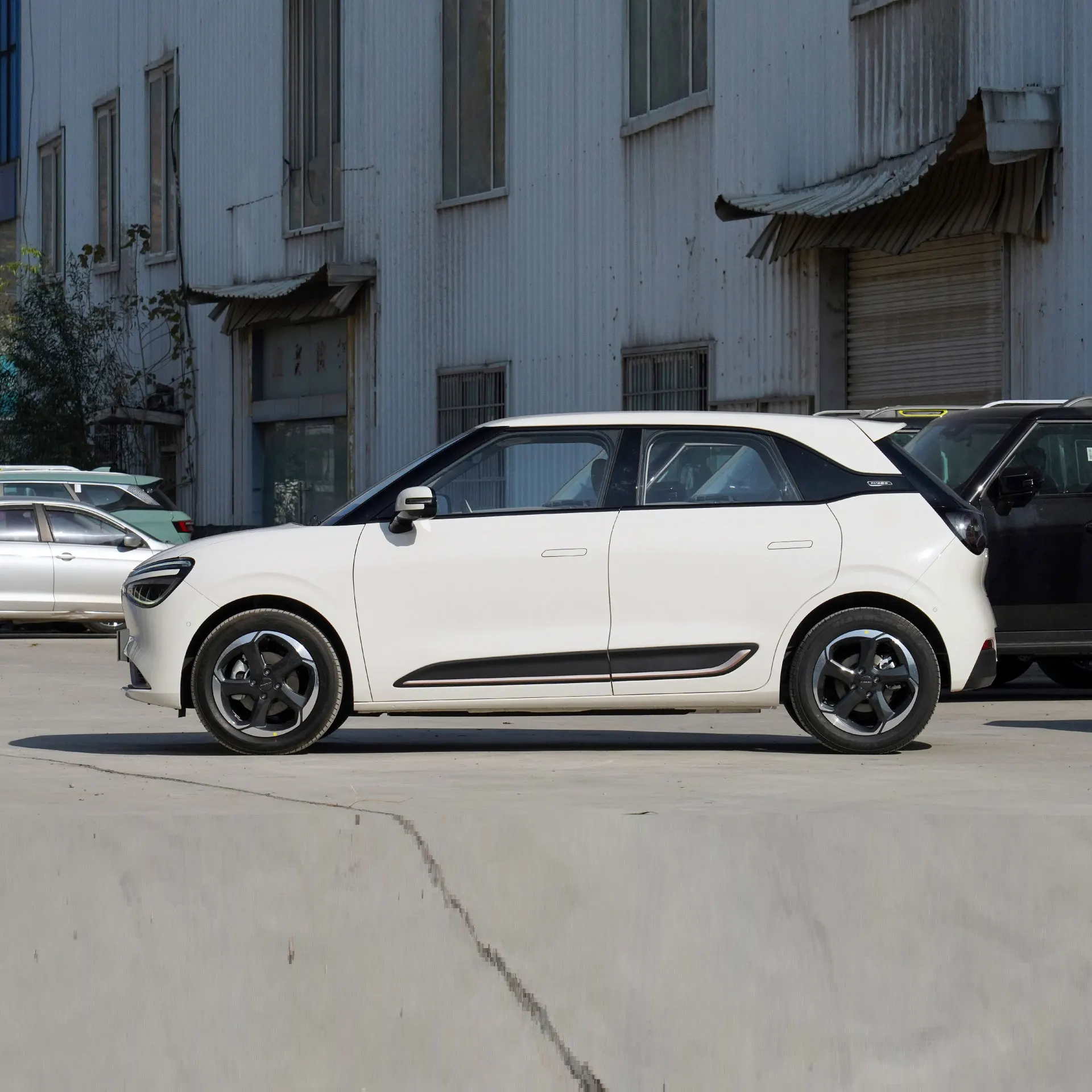 2024 Dongfeng Nano 01 430 Max Новый энергетический автомобиль с литий-железо-фосфатным аккумулятором рулевое левое электрическое транспортное средство для взрослых