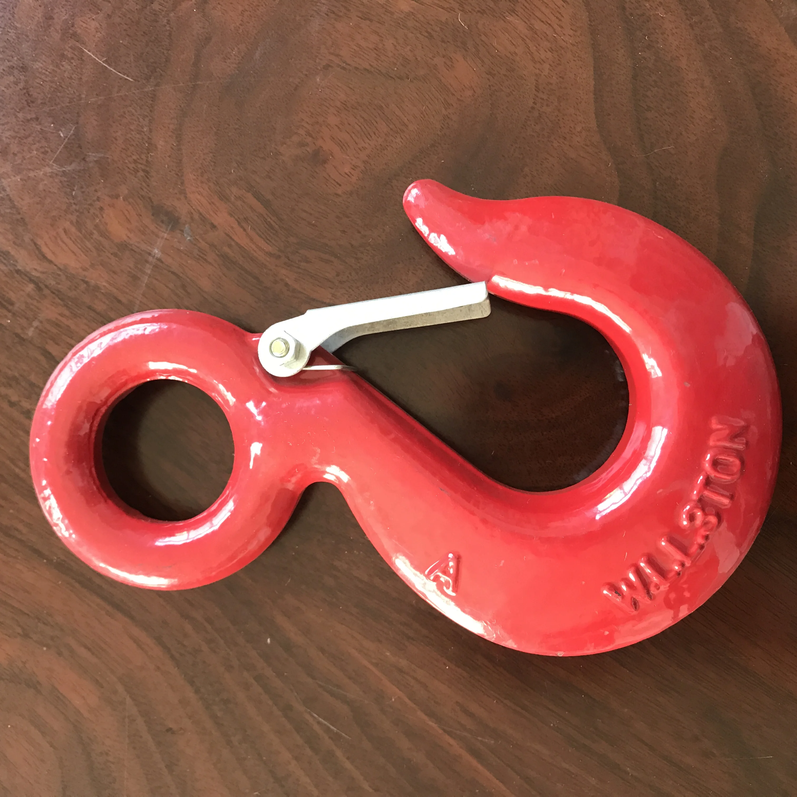 High Quality Drop forged lifting eye hoist hook with safety latch