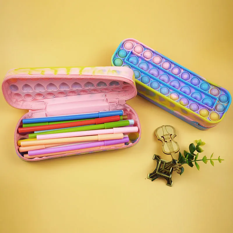 
2021 new style cute pop fidget pencil case with rainbow tie dye color,silicone puhs bubble popper fidget pen bag. 