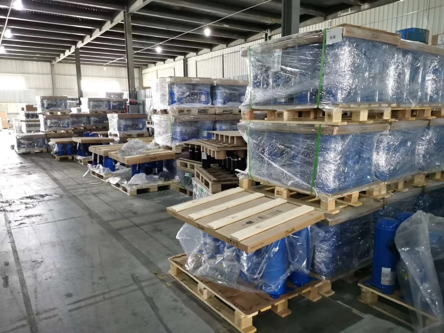  SH380A9ABE/SY380 SH300 30HP Danfoss свинцовый компрессор R410A