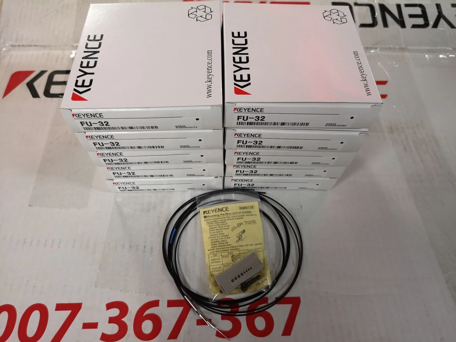 KEYENCE  FU-10  Fibre Optic Sensors    Reflective Fibre Unit     New original