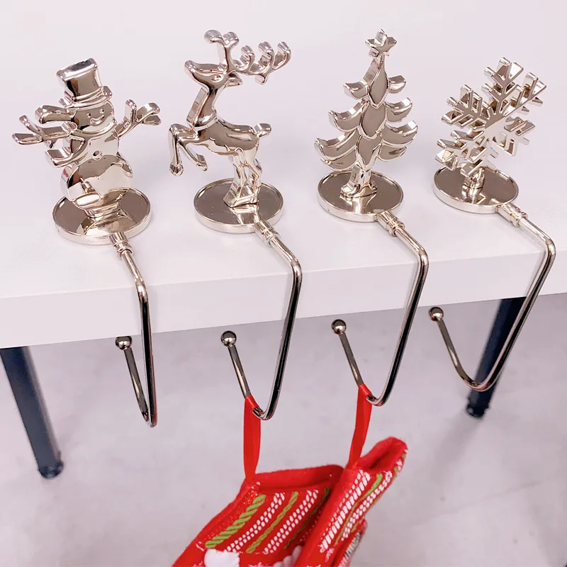 Hot selling Christmas sock hooks metal fireplace sock pendants snowflake Christmas hooks factory stock direct sales