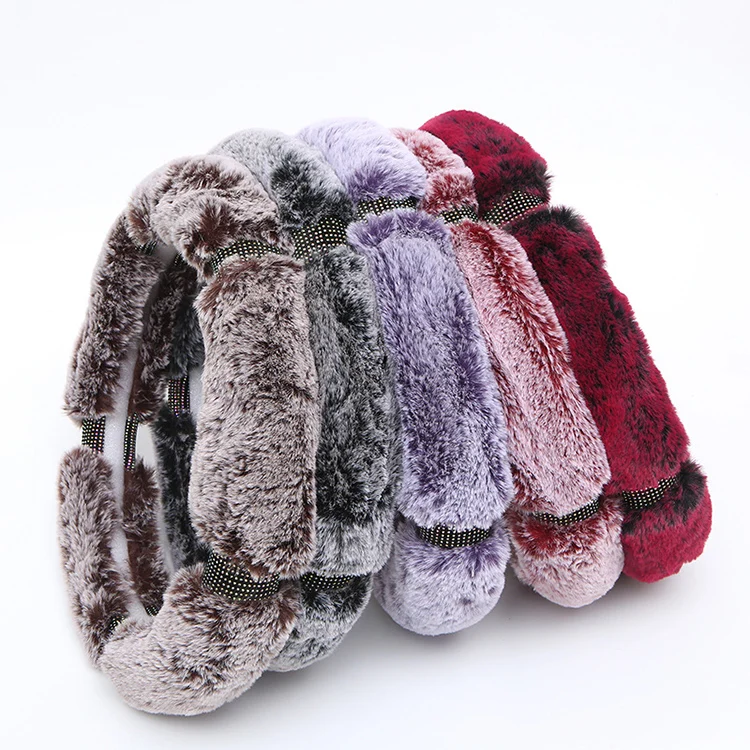 Winter plush imitation rabbit fur fashion long velvet warm cover panda non-slip diamond universal steering wheel cover