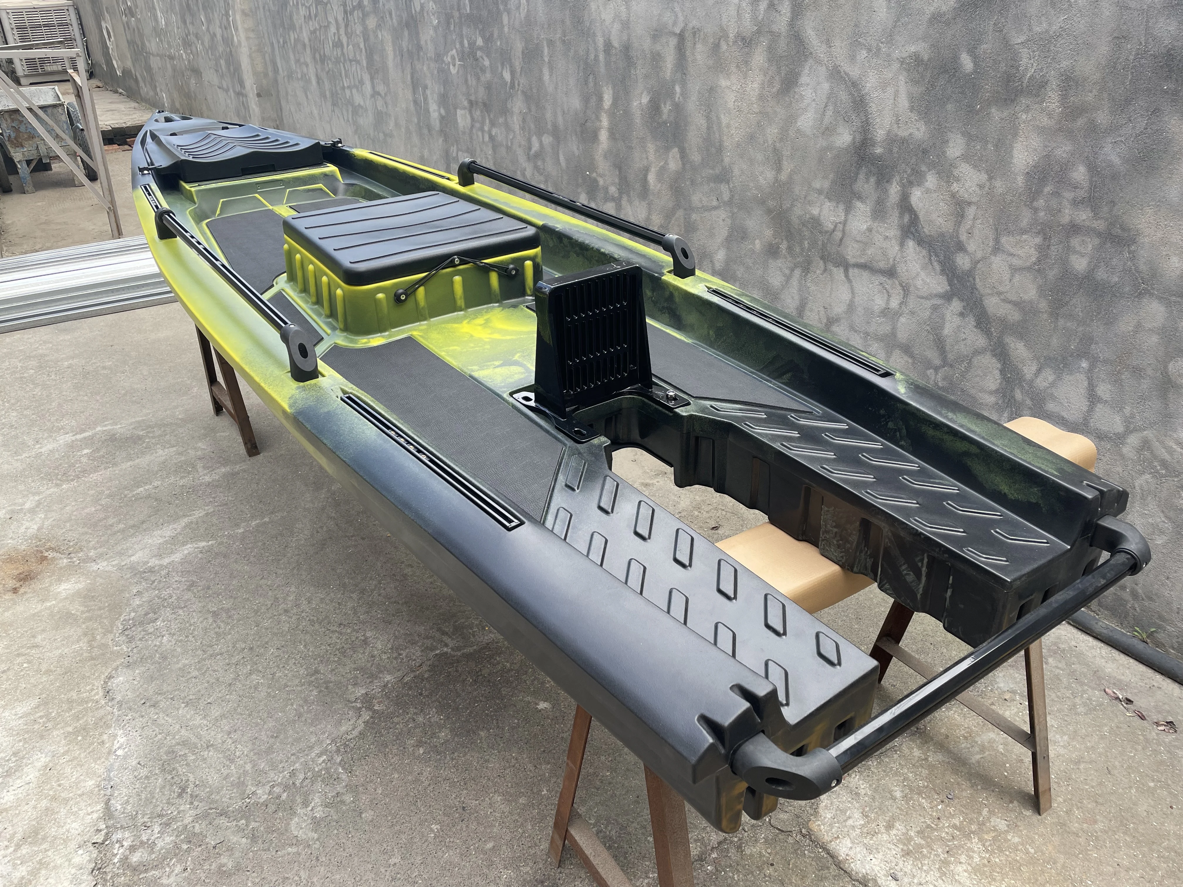 Сидеть на вершине оригинальная 4 м 14ft заводская цена solo skiff лодка Рыбалка каяк с мотором
