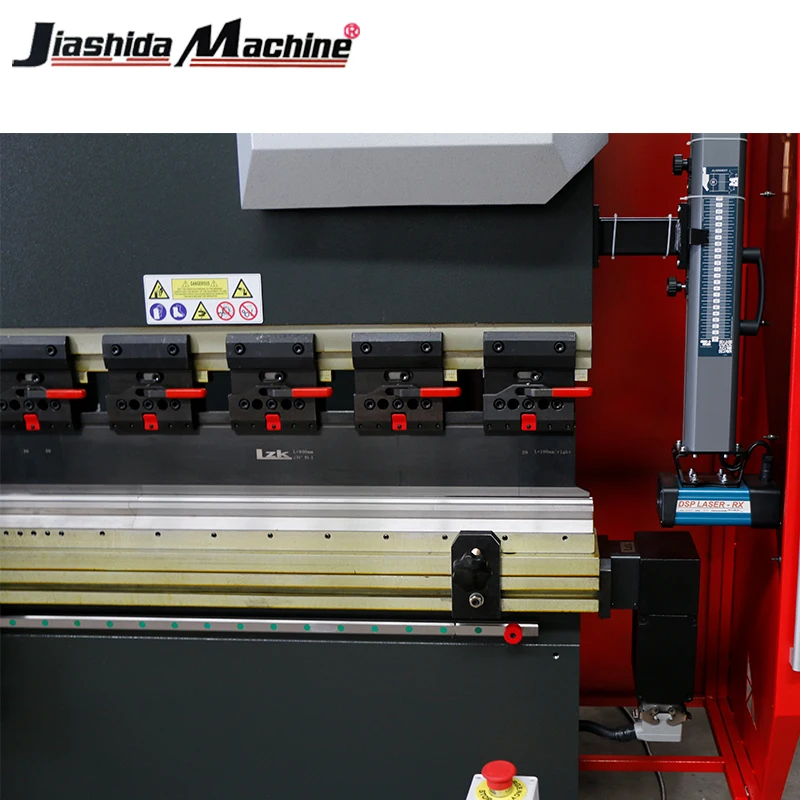 European High standard  Delem DA58T Cnc system HPB-160T3200 cnc press brake 4+1axis