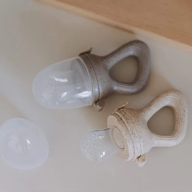 Bpa Free Baby Products Teething Nipple Silicone Infant Fruit Feeder Pacifier Baby Feeder With Baby Pacifier Clip