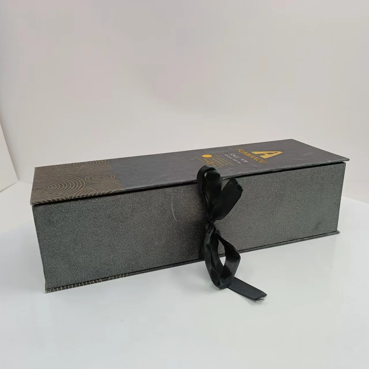 Custom Luxury Rigid Paper Box Printing Brand Luxury Craft Wine Paper Embossing Single Bottle Champagne With the Foam Gift Box