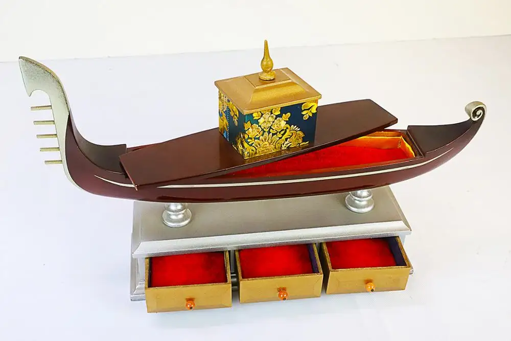 Purely handmade wooden craft boat model ship model