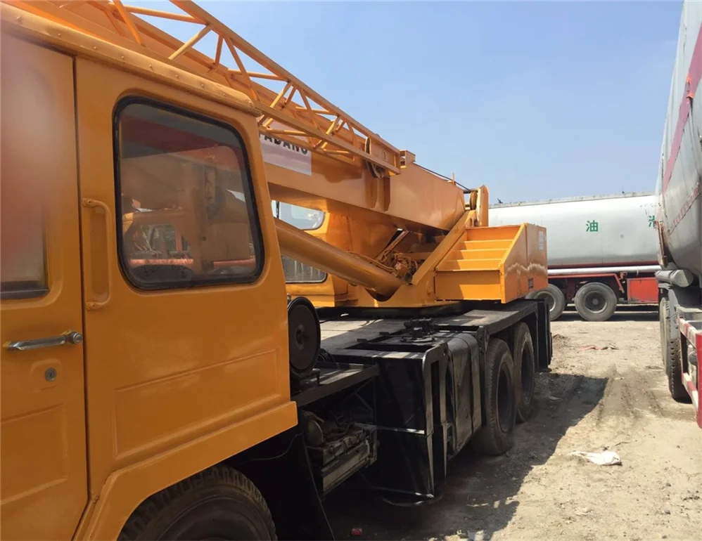 Japan original tadano 25ton used truck crane used Tadano TL-250E mobile crane for sale in Japan
