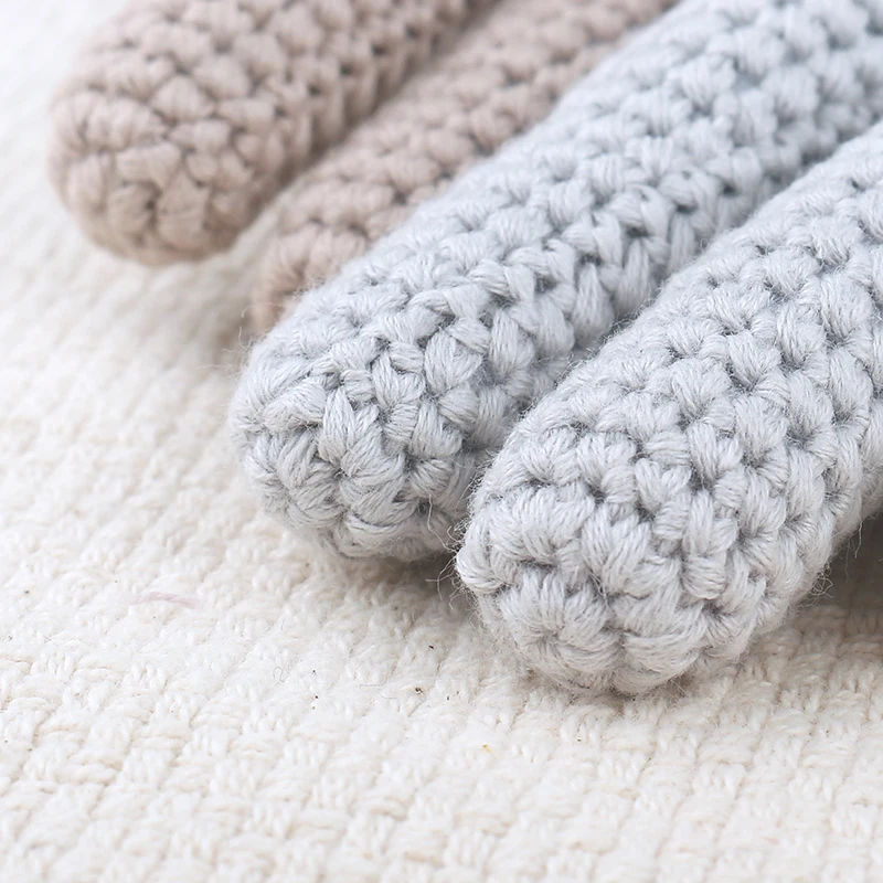 Wholesale Knitted Rabbit Crochet Animal Toys Handmade Knitted Animal Crochet Stuffed Toy.