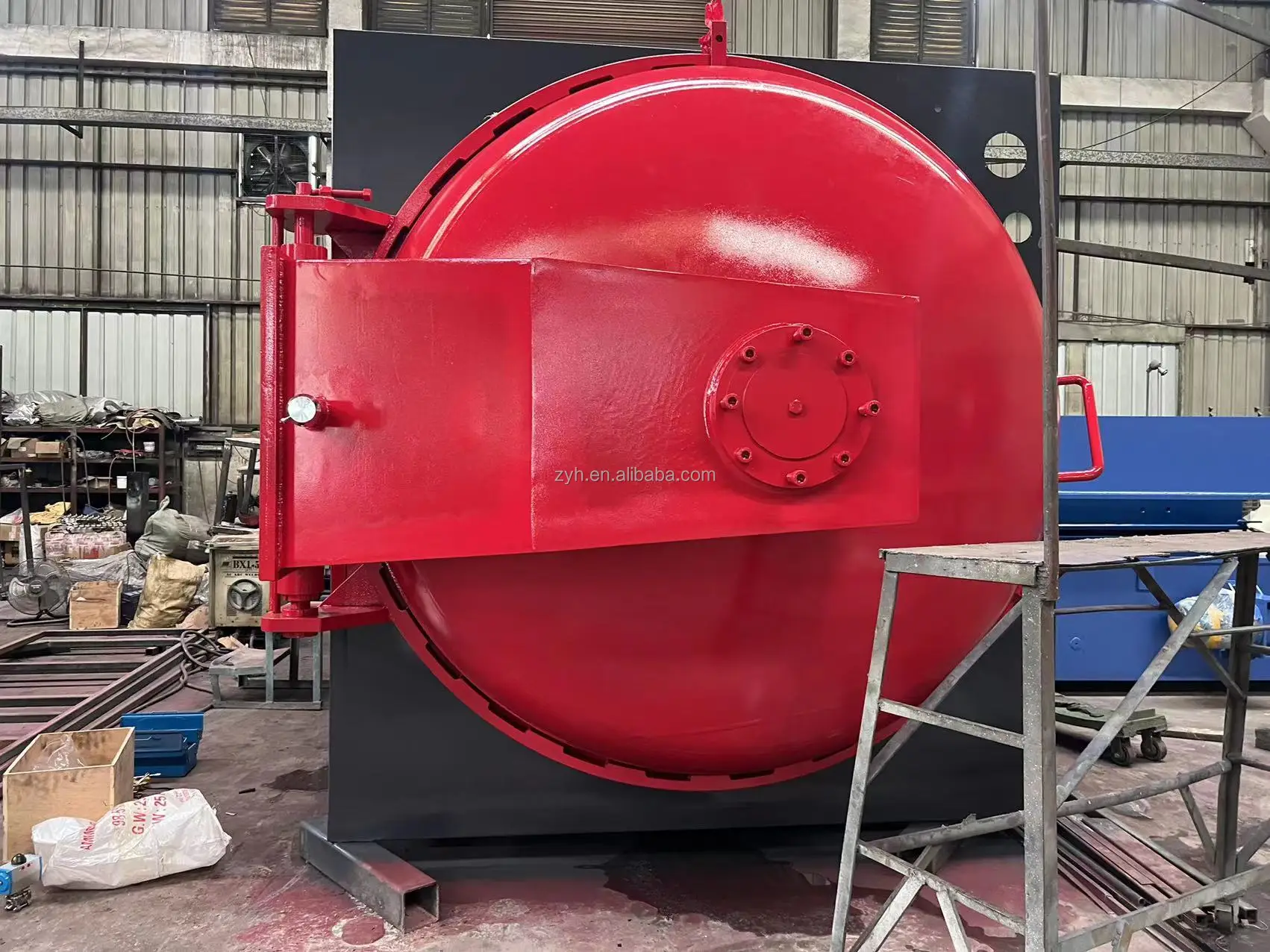Autoclave 2.jpg
