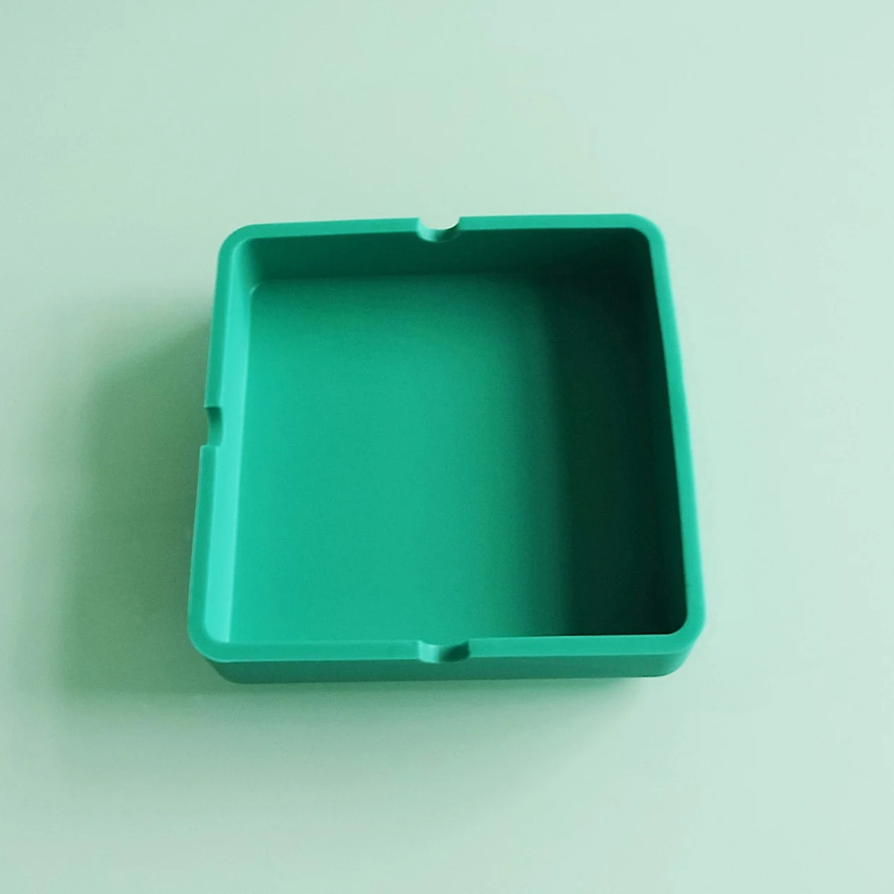 square shaped silicone ashtray -cig ashtray,ceramic cigar ashtray