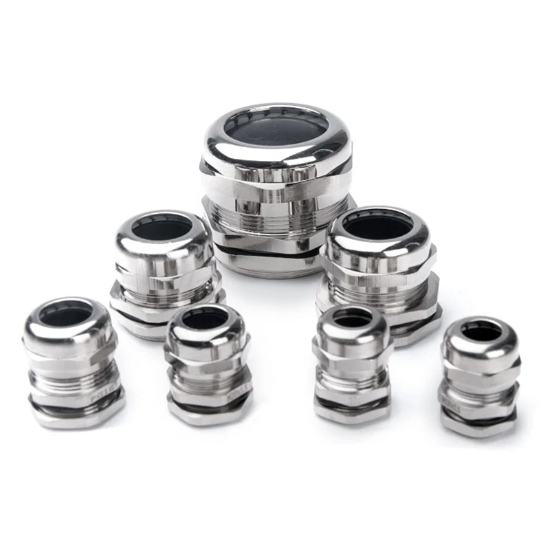 Metal plastic cable gland for heavy duty connector