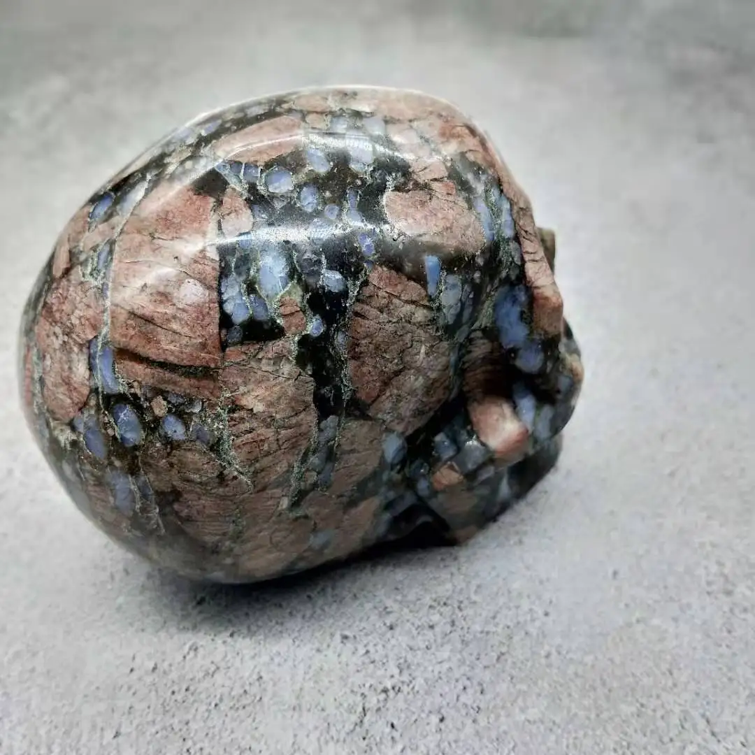 wholesale crystal skulls top quality hand carving human llanite skulls crystal crafts for fengshui decoration