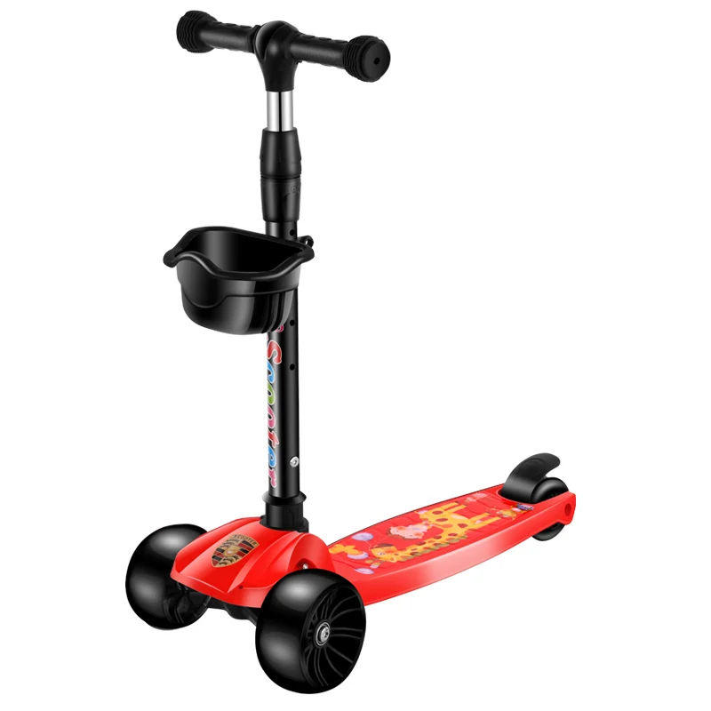 Детский скутер с флэш-колесами и музыкой