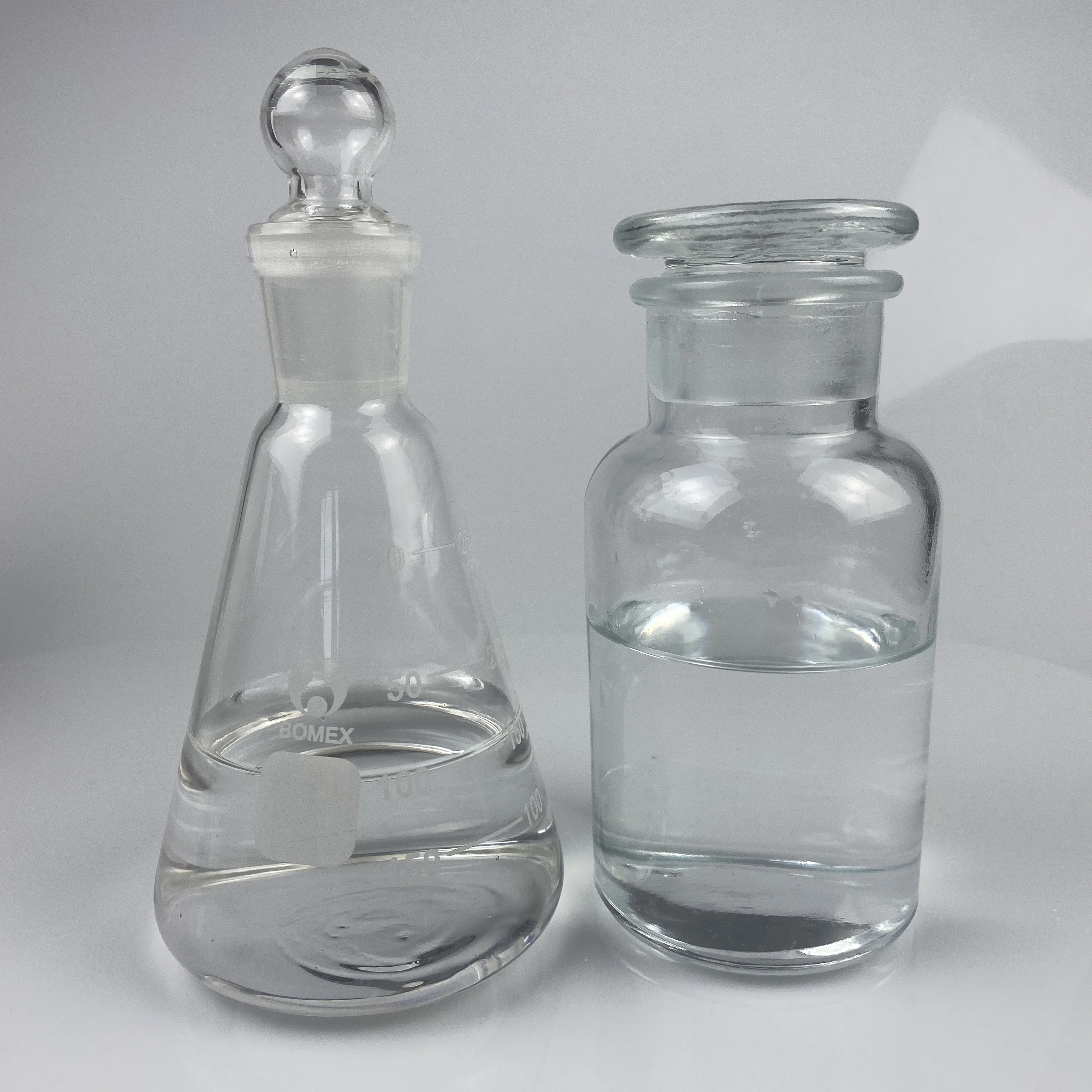 Factory Supply 2-Butene-1,4-diol / Butenediol / Penitricin C CAS 821-11-4 & 110-64-5