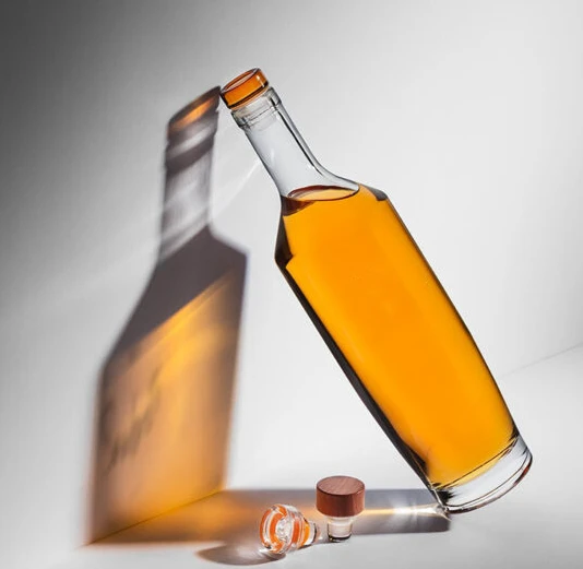 hot sale 500ml 750ml 1000ml Clear Black Nordic Round Empty Distillery Rum Whisky Spirit Gin Vodka Glass Liquor Bottle with Cork