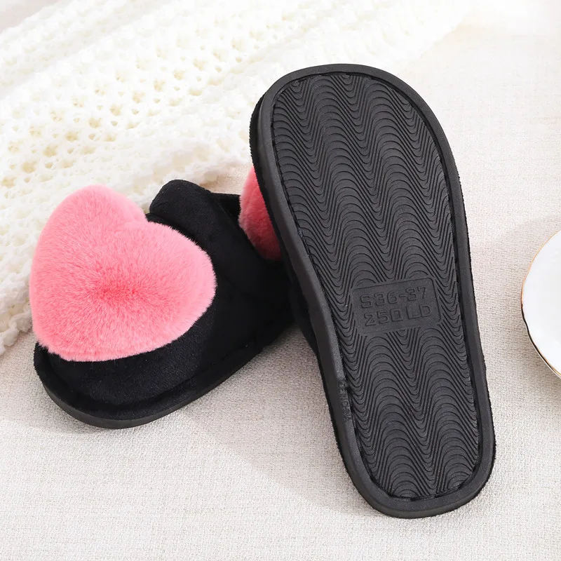 Cute Heart Slippers For Women Fashion Fluffy Winter Warm Slippers Woman Lovely Red Heart House Slippers Funny Shoes