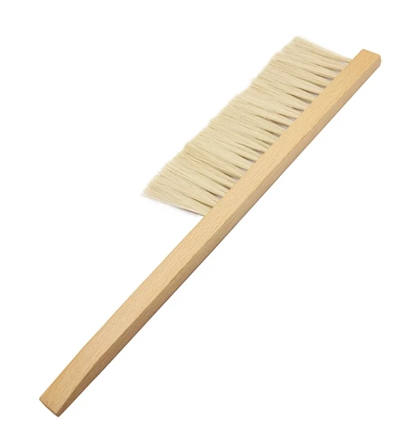 Apiculture Beekeeping tools Plastic Hair Bee Brush Wooden Handle Honey Comb Tools Remove Bees for bee brush