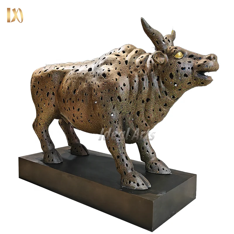 Outdoor Garden Decor Metal Craft Brass Bronze Hollow Bull Statue Sculpture