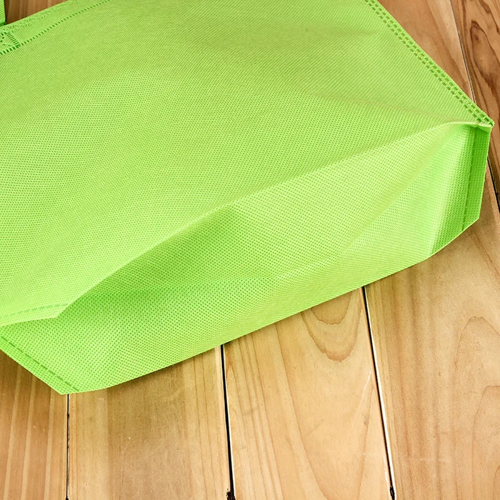 ZW-FMF600 High Efficient Full Automatic Ultrasonic Non Woven D-cut Bag Making Machine 5 in 1 Non Woven Bag Making Machine