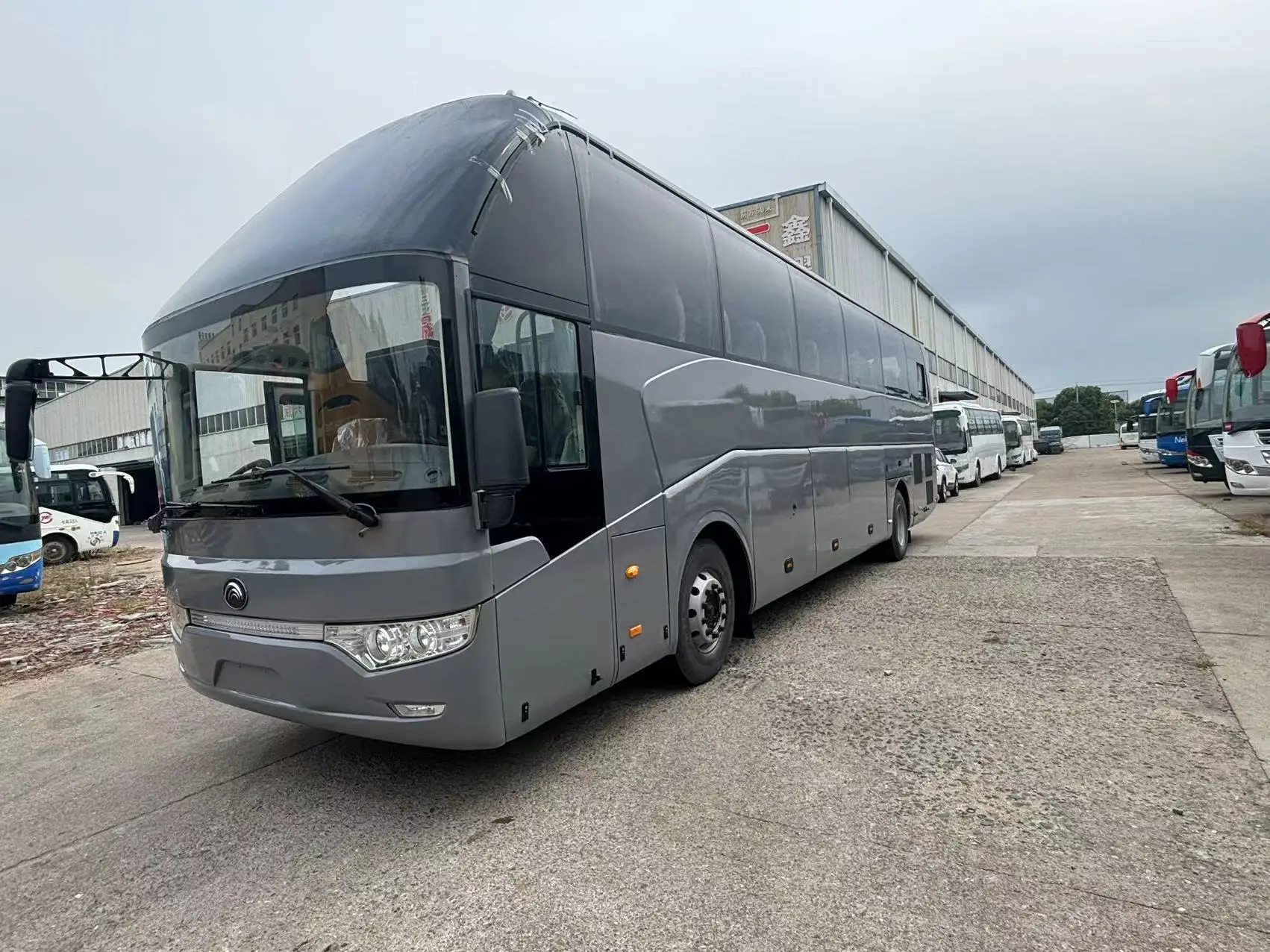 60 65 70 мест автобус ytong ztong передний задний двигатель Подержанный хорошая цена пассажирский для продажи