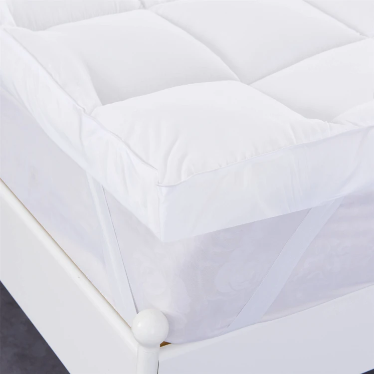 Professional service for a large OEM big order 10cm Gusset Thick Firm Hotel  Customize Size Polyester Filled Bed Mattress Topper