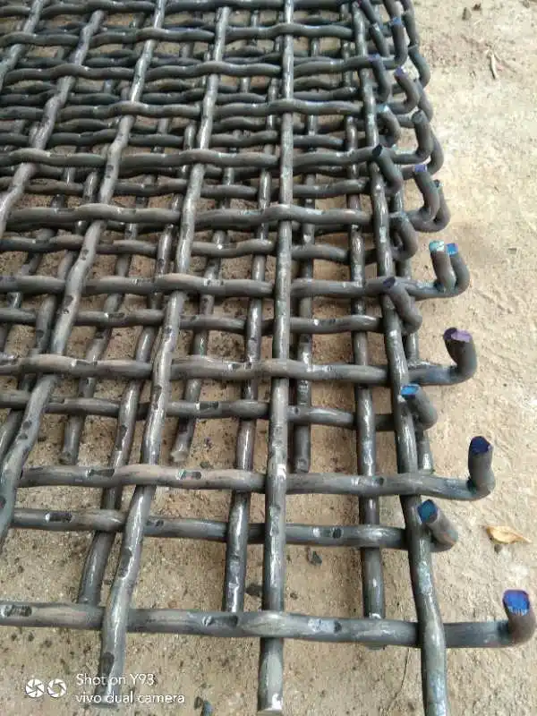 Crusher Screen 65Mn Vibrating Screen Mesh Stone Quarry Sieve Wire Mesh