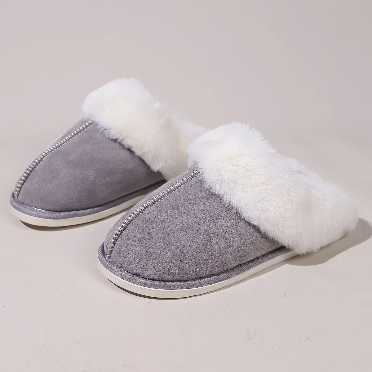 Wholesale hot selling  fluffy slippers for women cotton upper warmth preservatio plush unisex Winter women home slippers
