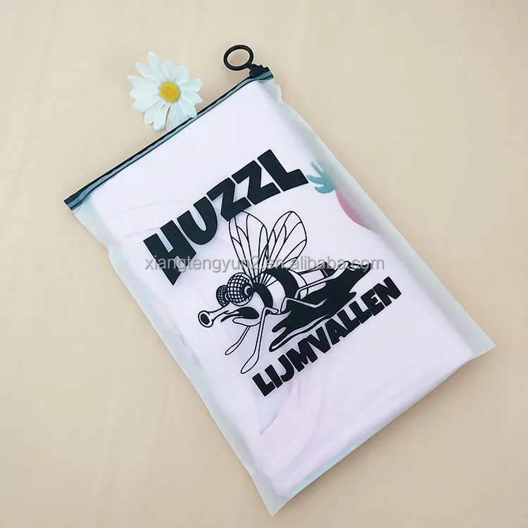 Eco-friendly Custom Logo Zip Lock Bag Packaging Bag for Clothing PE Plastic White Offset Printing Moisture Proof Zipper Top XTY