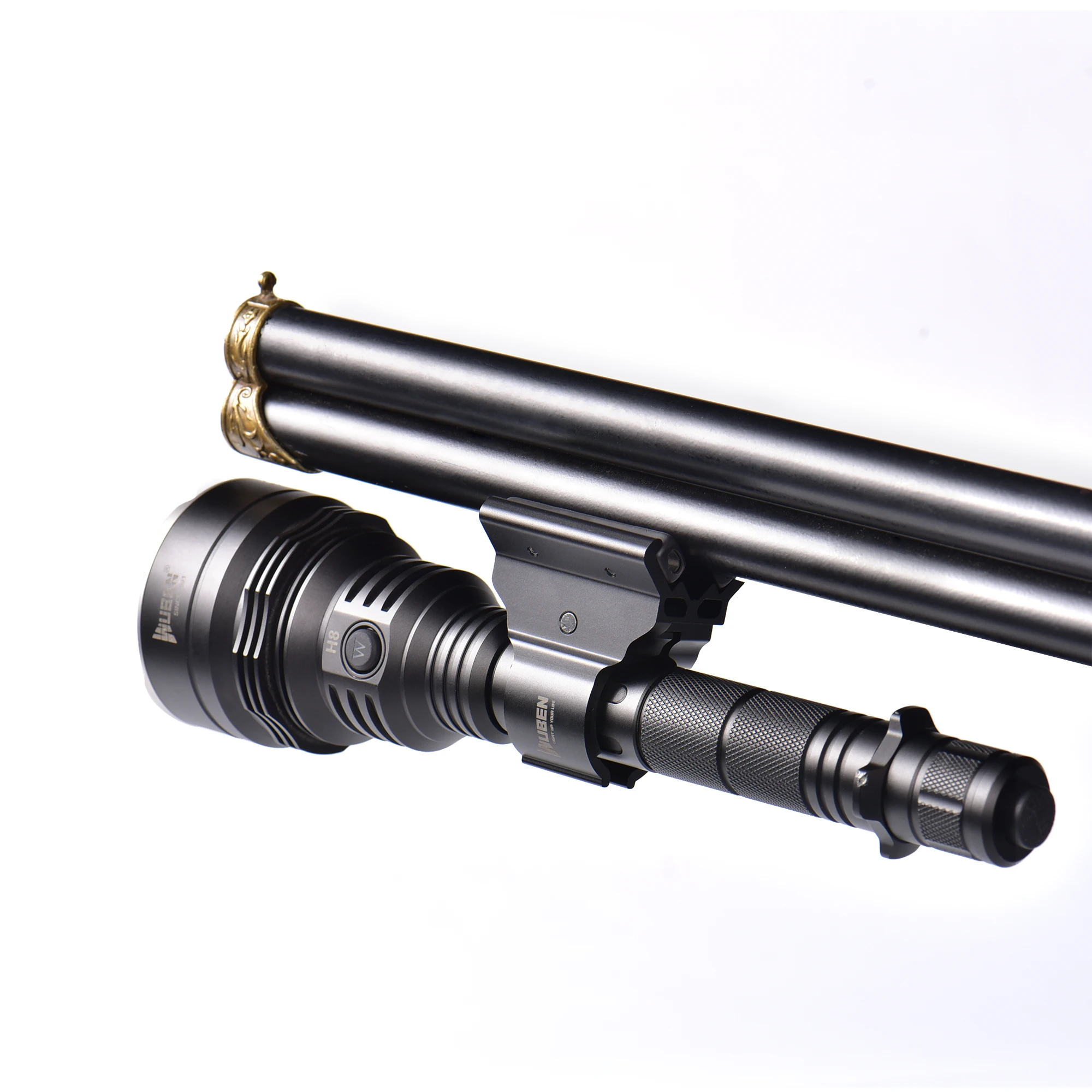 AP20 Magnetic Tactical Flashlight rail mount