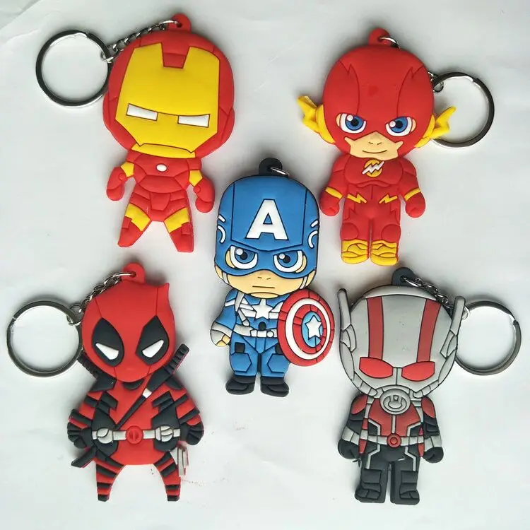 Wholesale Custom Marvel Superhero Keyring Charm Pendant Bat Spider Iron Man Hulk Captain Venom Thanos Rubber keychain