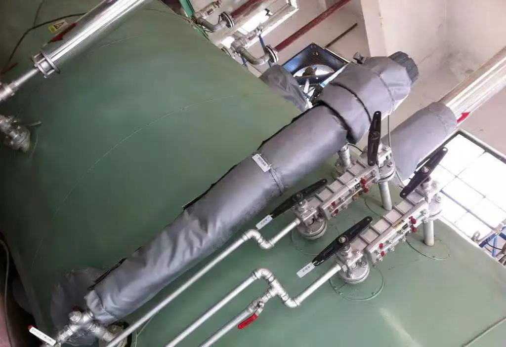 Factory Price Waterproof Removable Insulation Sleeve Waterproof Valve Pipe Thermal Covers Insulated Jackets