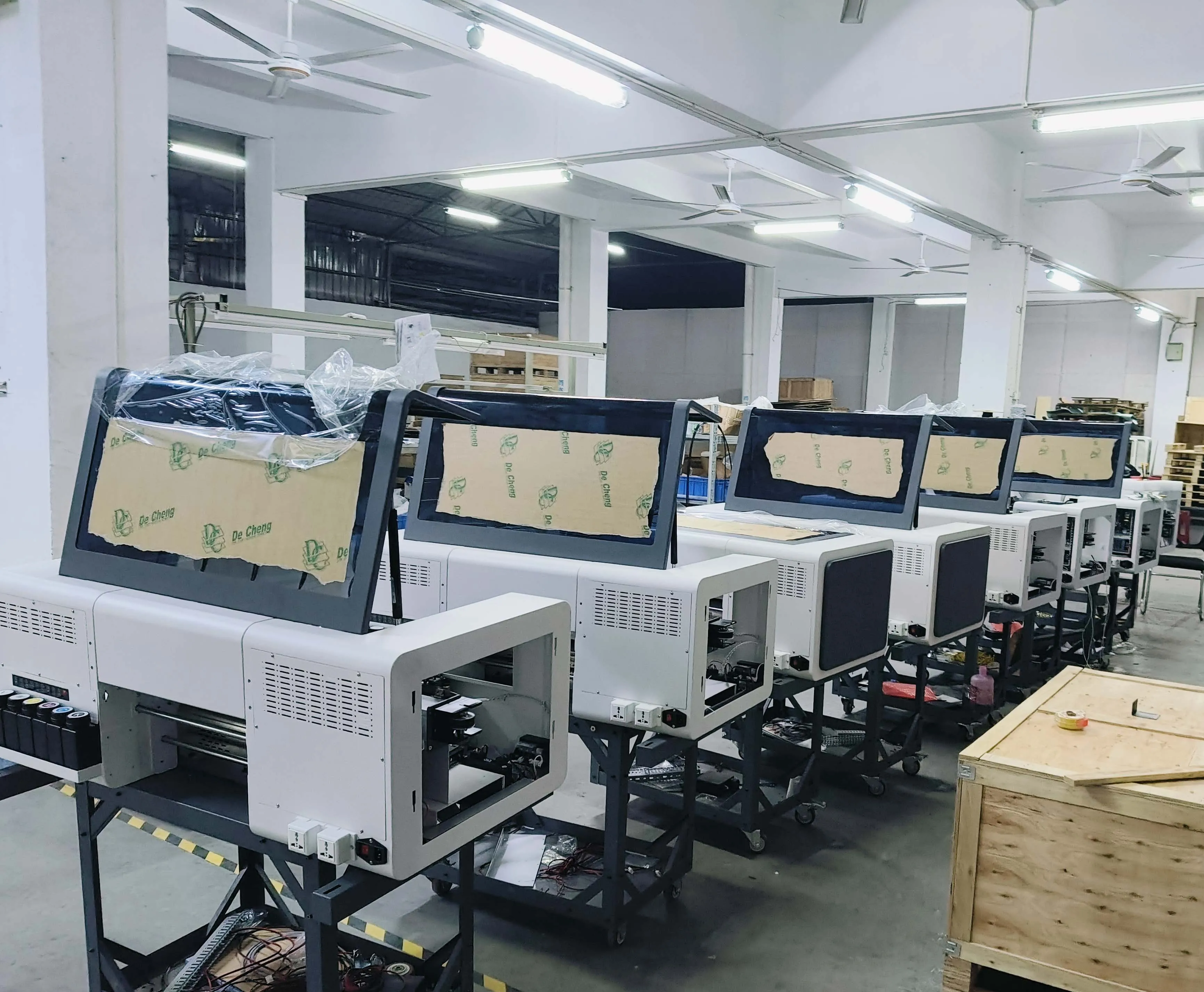 Unic рулон в A3 UV DTF принтер прямой на подложку или пленку TX800 Xp600