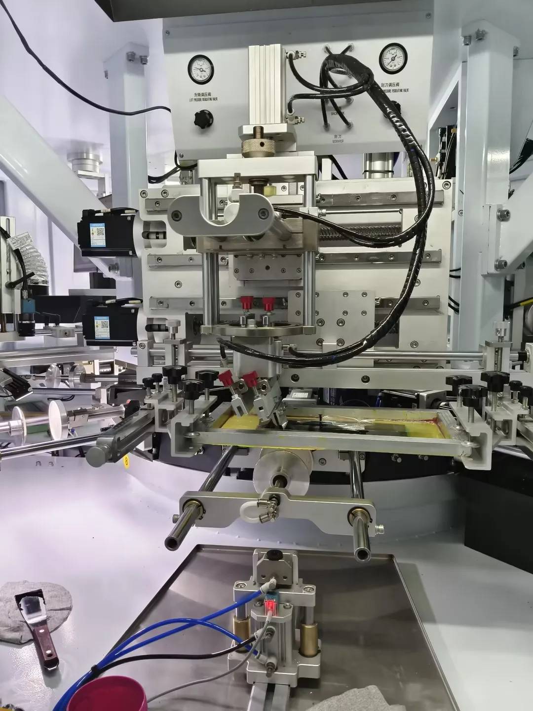 Full Servo Automatic Bottle Silk Screen Printing Machine for Round & Flat Bottle