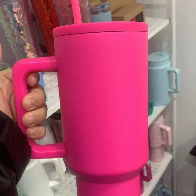 Amazon Hot Selling 40oz Tumbler Outdoor Mug Stainless Steel Cup With Handle And Straw Lid