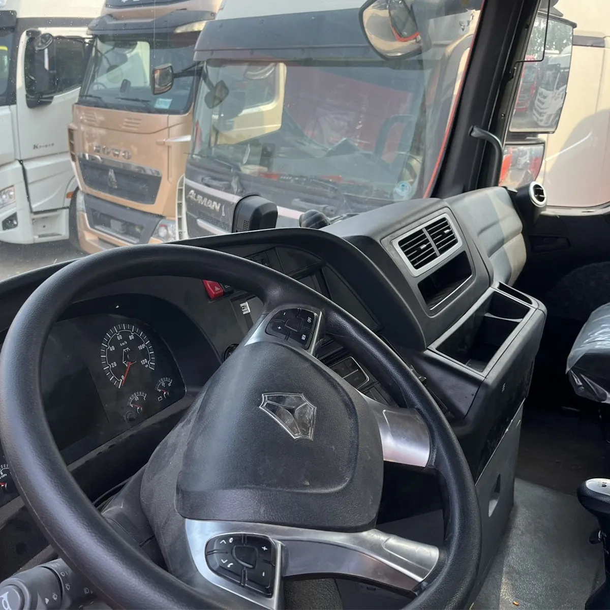 Sitrak G7s 540 большая механическая коробка передач с гидравлическим замедлителем тягача