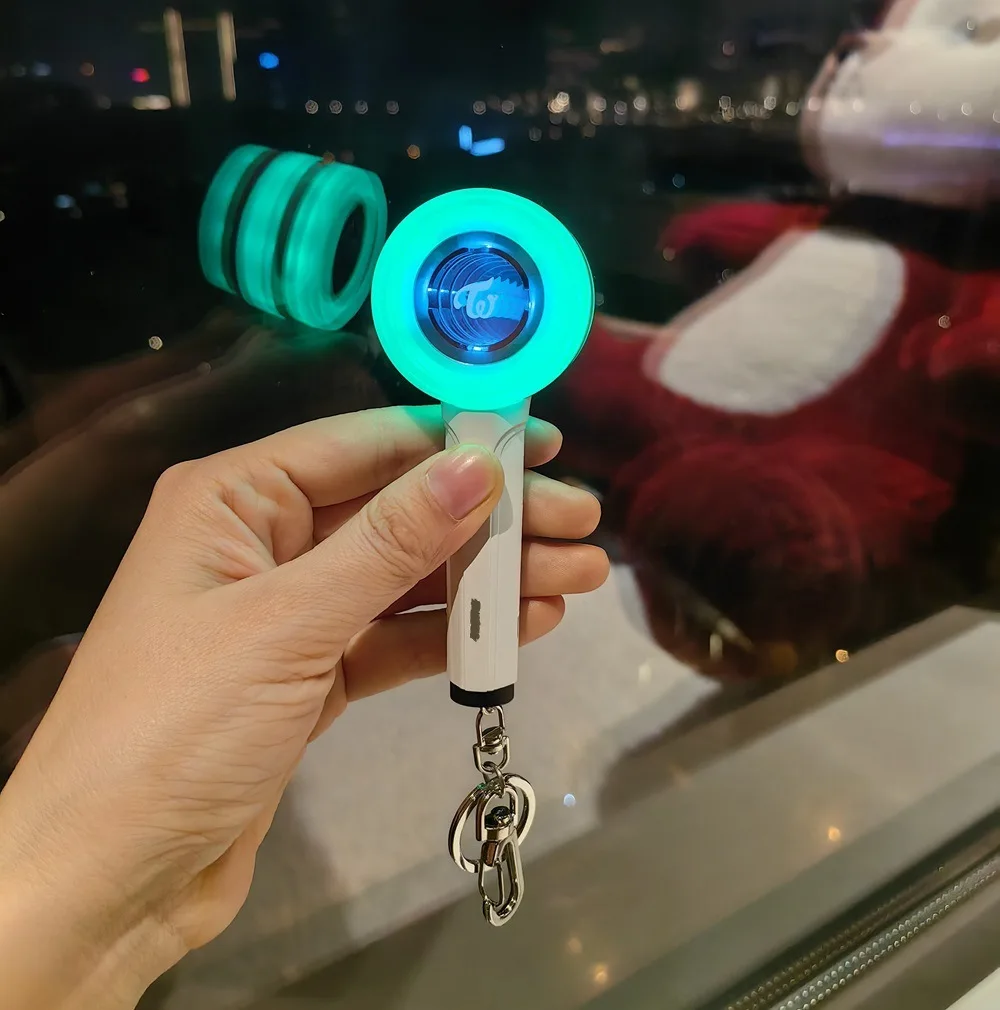 2024 Новое поступление два раза третьего поколения мини-брелок Kpop Fan товар светодиодный брелок