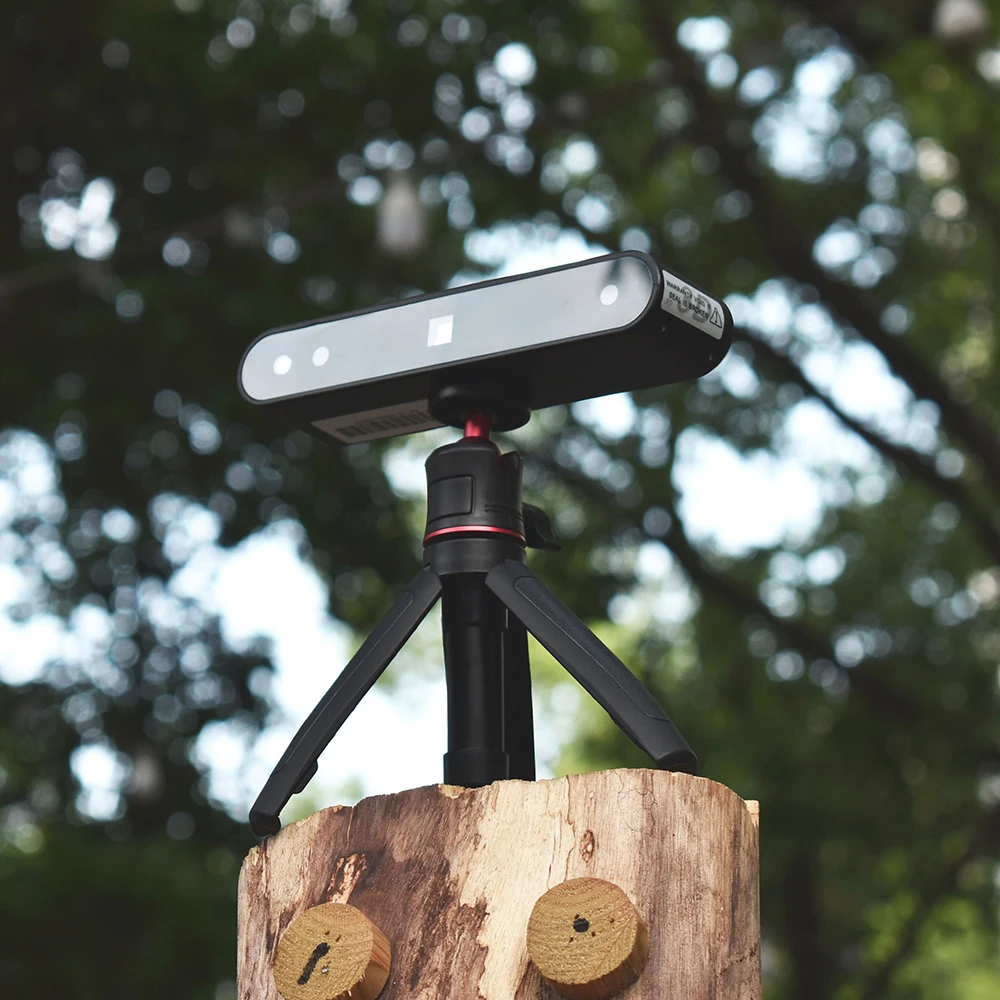 Revopoint 0.3mm Accuracy 3D Scanner, Portable and handheld 3D scanner for reverse engineering 3D printing 3D modeling