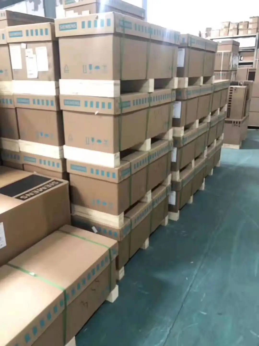 SIMATIC ET 200pro IM 154-1 DP 6ES7154-1AA01-0AB0