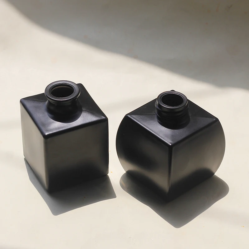 750ml Gold Color Champagne Glass Bottle Electroplating Glass Bottle With Cork Export Manufacturer