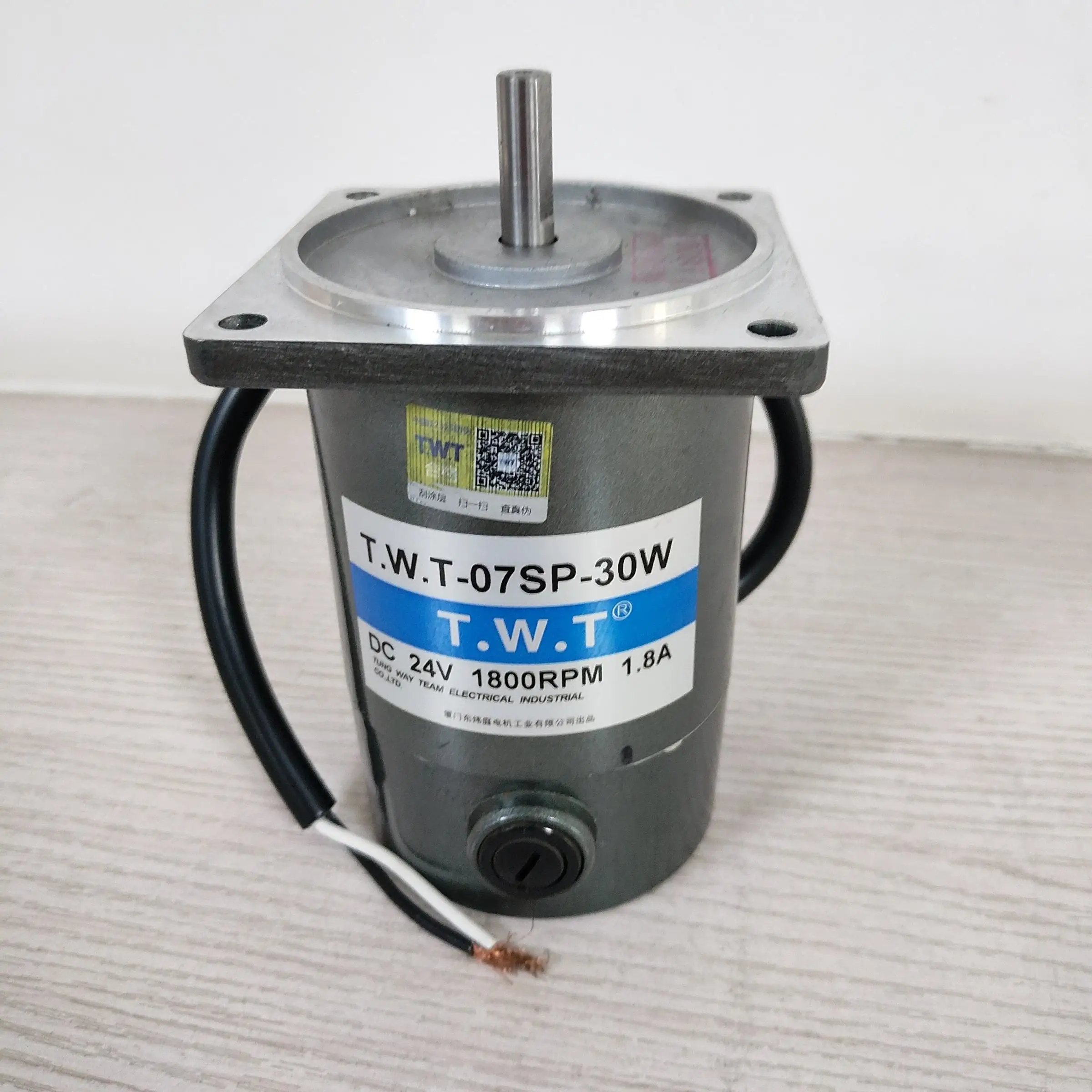 high torque low rpm electric dc brush motor 12v 20w 30w 40w 65w 100w