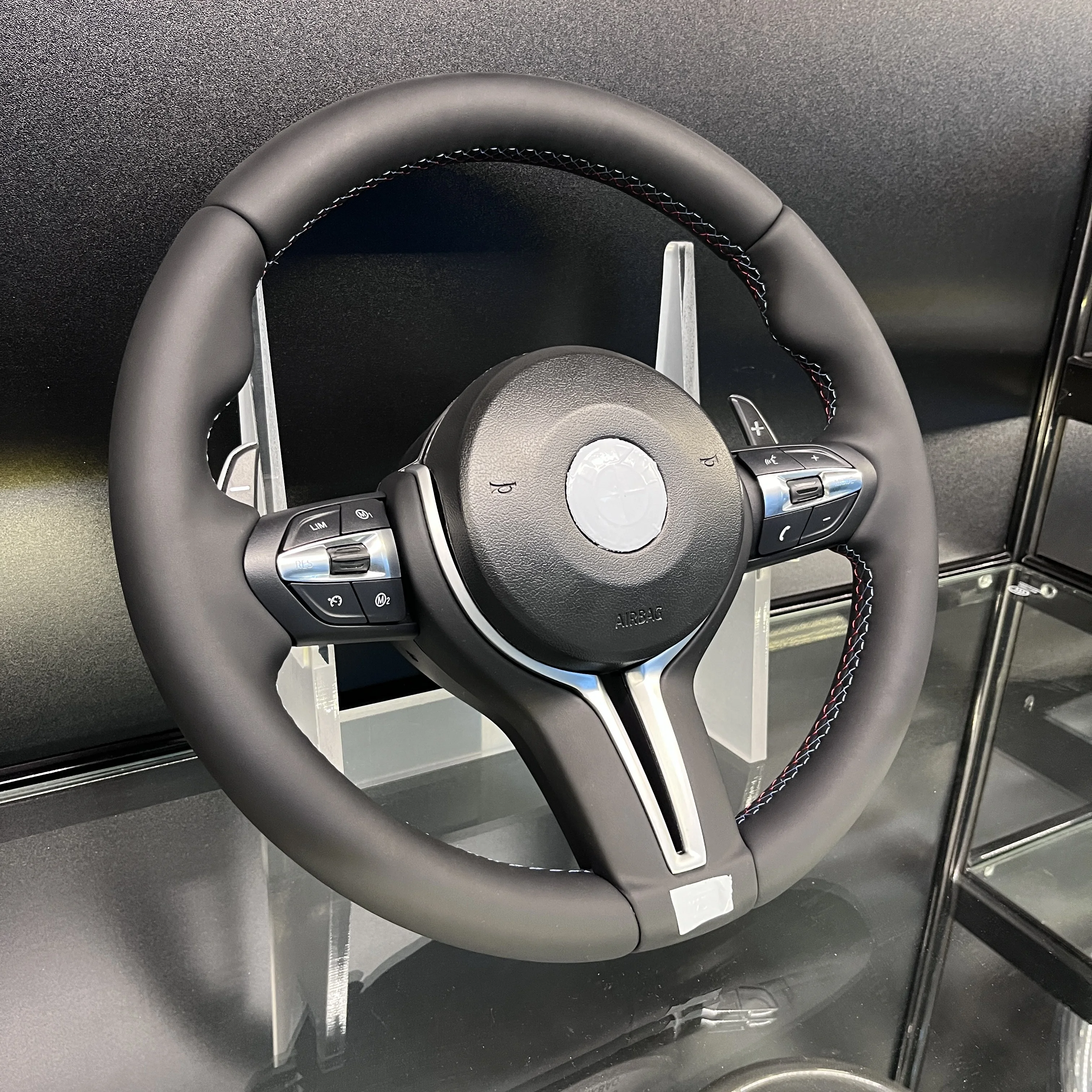 Fast Shipping car steering wheel black leather steering wheel For BMW  1 2 3 4 5 Series