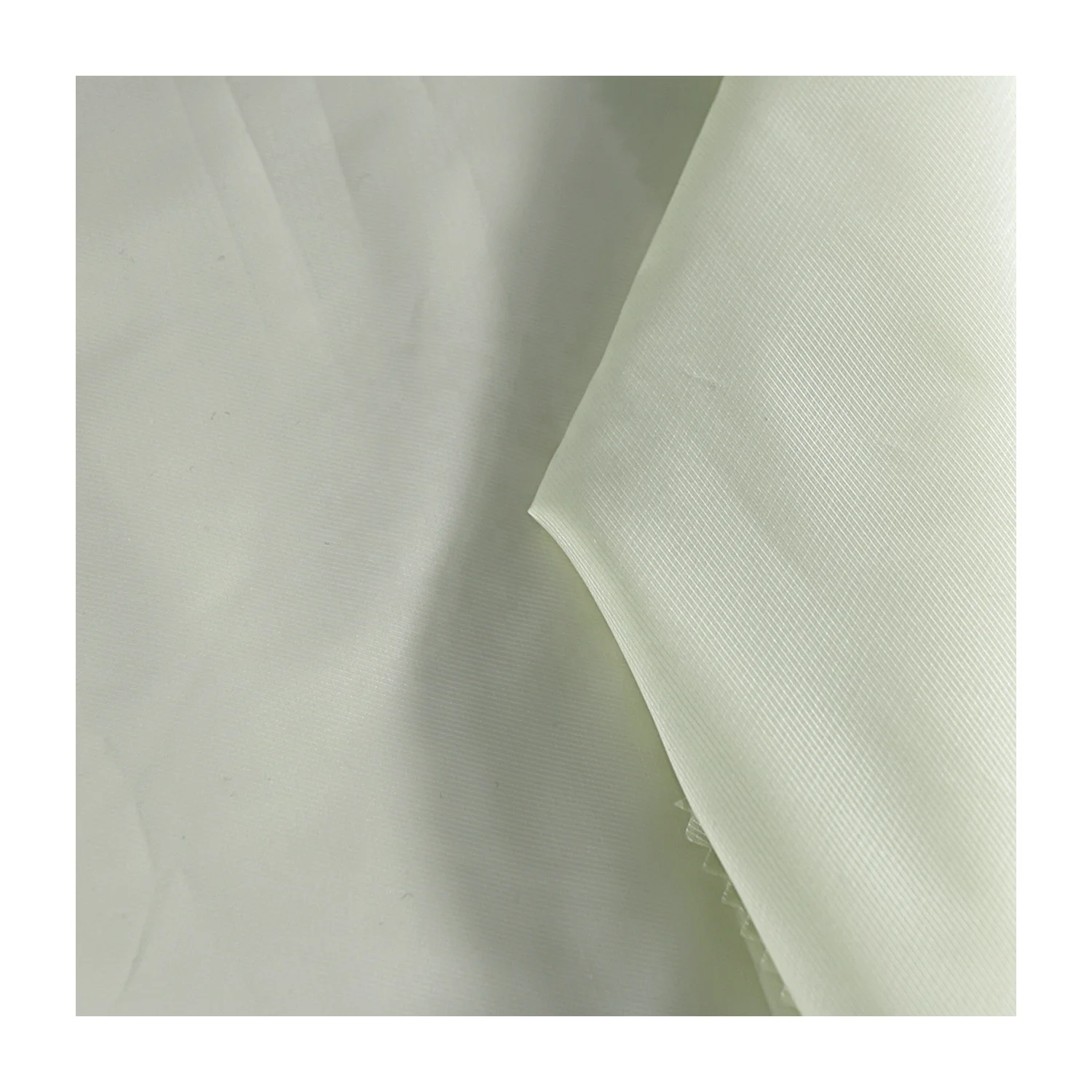 High Quality 380T 20D 24F 38GSM Cire Poly Twill Taffeta Fabric For Down Jacket