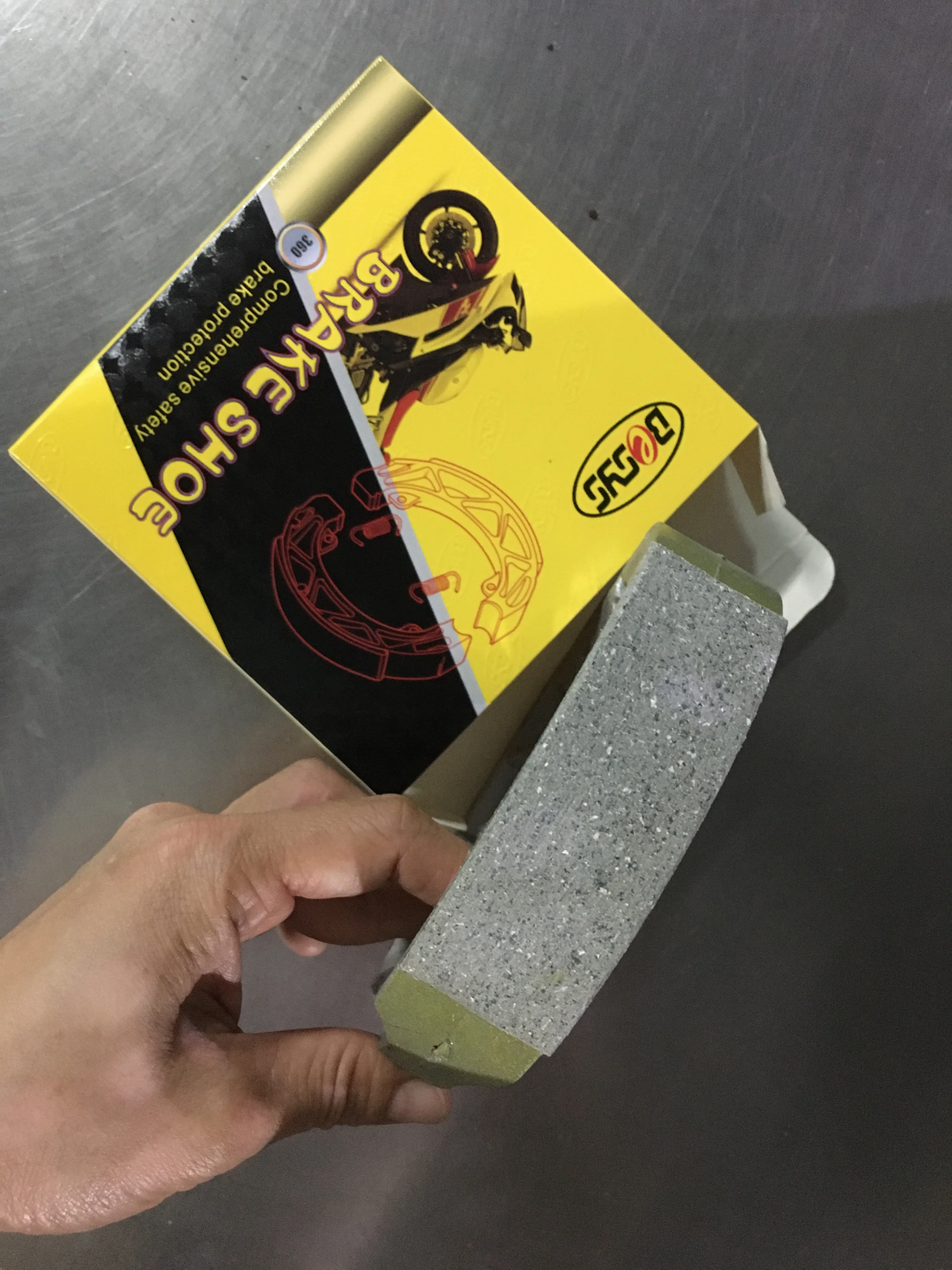 Hot Sale CG125 Motorcycle Brake Shoe For Honda Grand CD70 DREAM WAVE